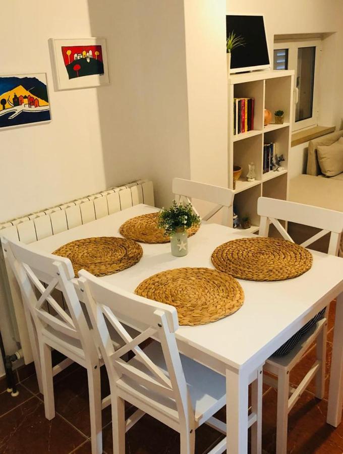 Apartments Barbaresko Lumbarda Esterno foto
