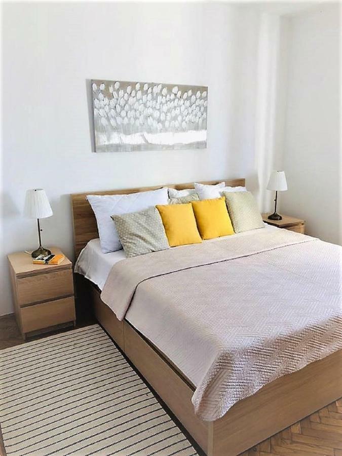 Apartments Barbaresko Lumbarda Esterno foto