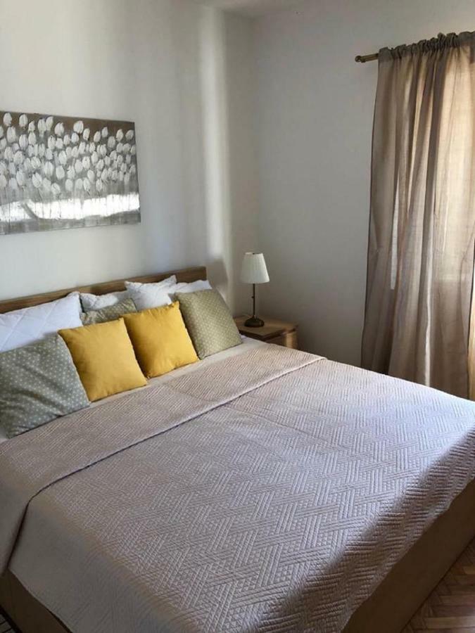 Apartments Barbaresko Lumbarda Esterno foto